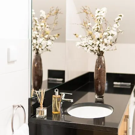 Ourmadeira - Aguia Apartamento Funchal (Madeira)